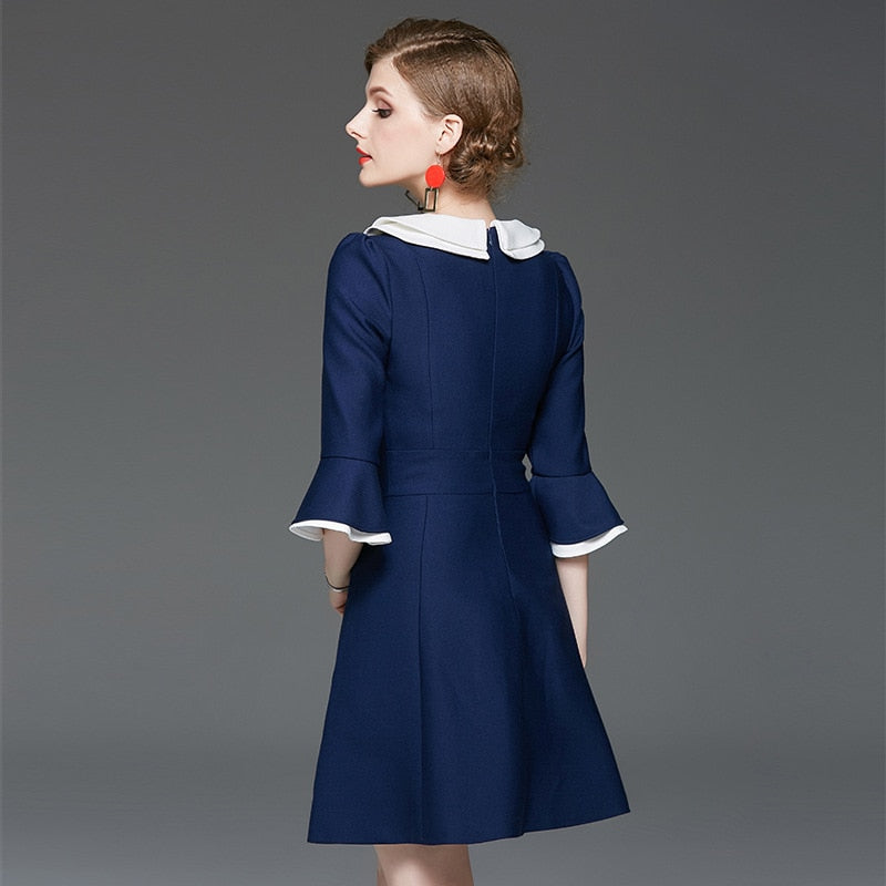 Dress women&#39;s autumn and winter Hepburn style retro temperament slim baby collar medium length A-line dresses 2020 spring - kmtell.com