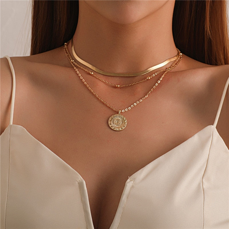 Simple Crystal Geometric Gold Color Pendant Necklace Set for Women Charms Fashion Square Rhinestone Female Vintage Jewelry 2022 - kmtell.com