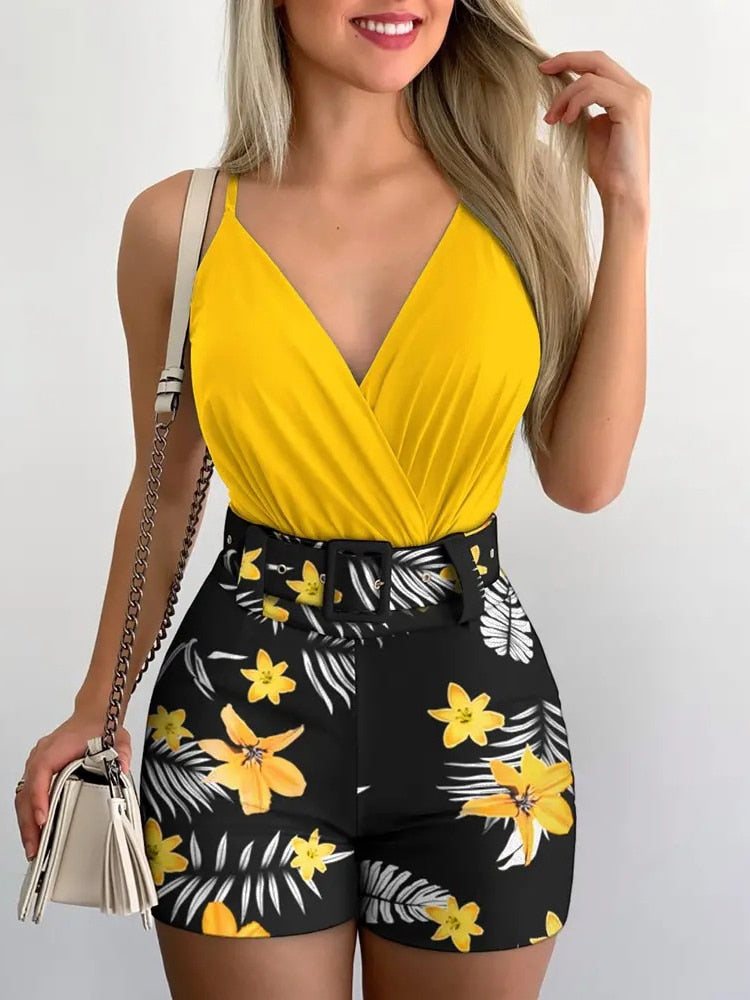 2022 Summer Women&#39;s Two-piece Fashion Beach Style Holiday Style Solid Color Printing Casual Sexy Two-piece Set - kmtell.com